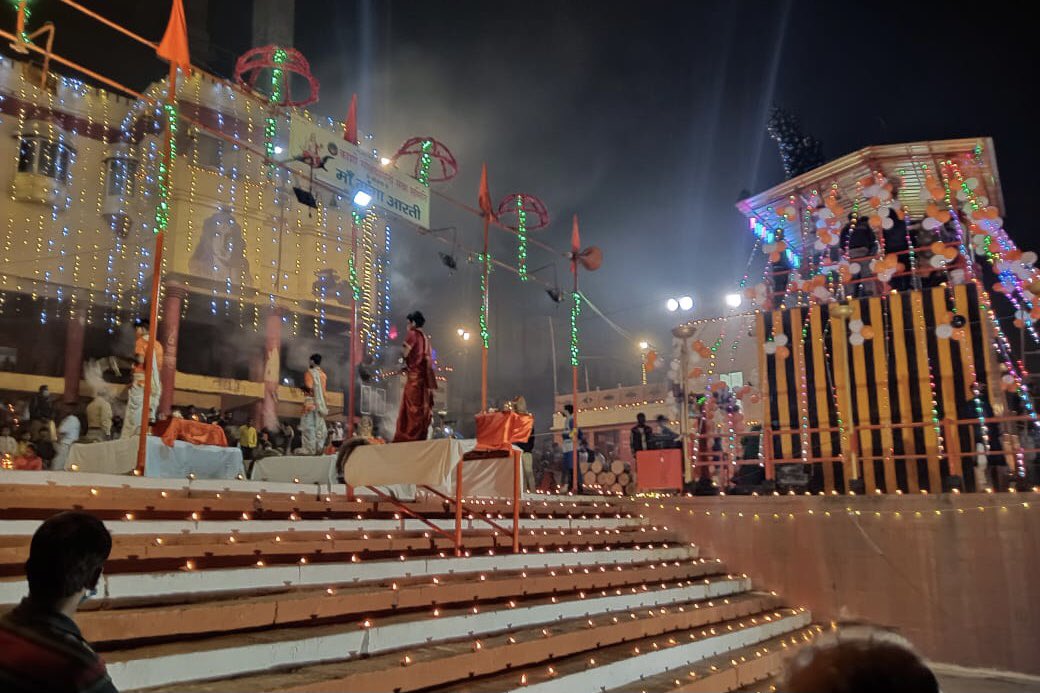 BhumikaSaxena12's tweet photo. Wishing everyone a very Happy Dev Deepavali. May this day bring health, happiness and good fortune to all.
#devdiwali #devdeepawali #devdiwalispecial #happydevdiwali #devdiwali2022 #devdiwali✨✨ #devdipawali #DevDiwaliCelebration #DevDiwaliWishes #Festival #IndianFestival https://t.co/dhDOnRY0go