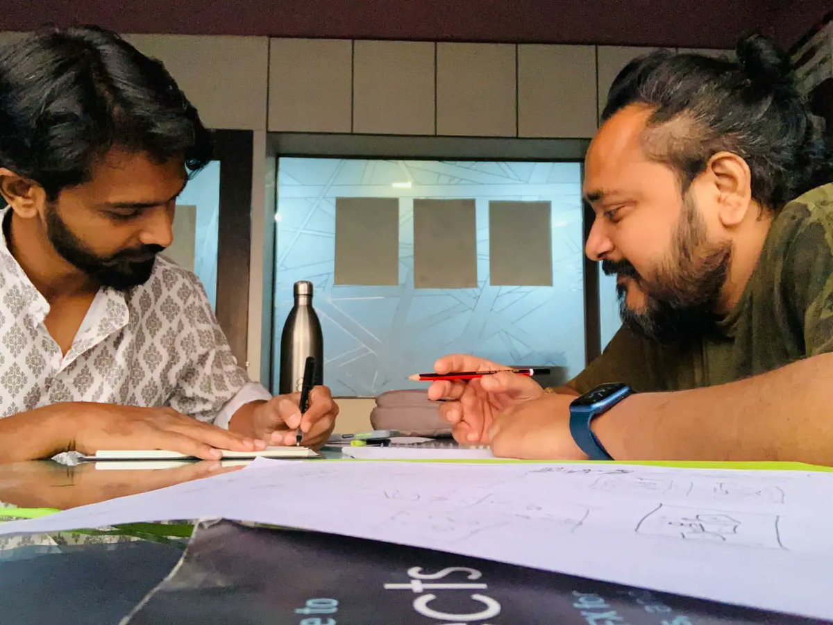 VijaygiriFilmos's tweet image. The process of pre visualisation...
.
.
#nextfilm #newfilm #filmprocess #filmmaker