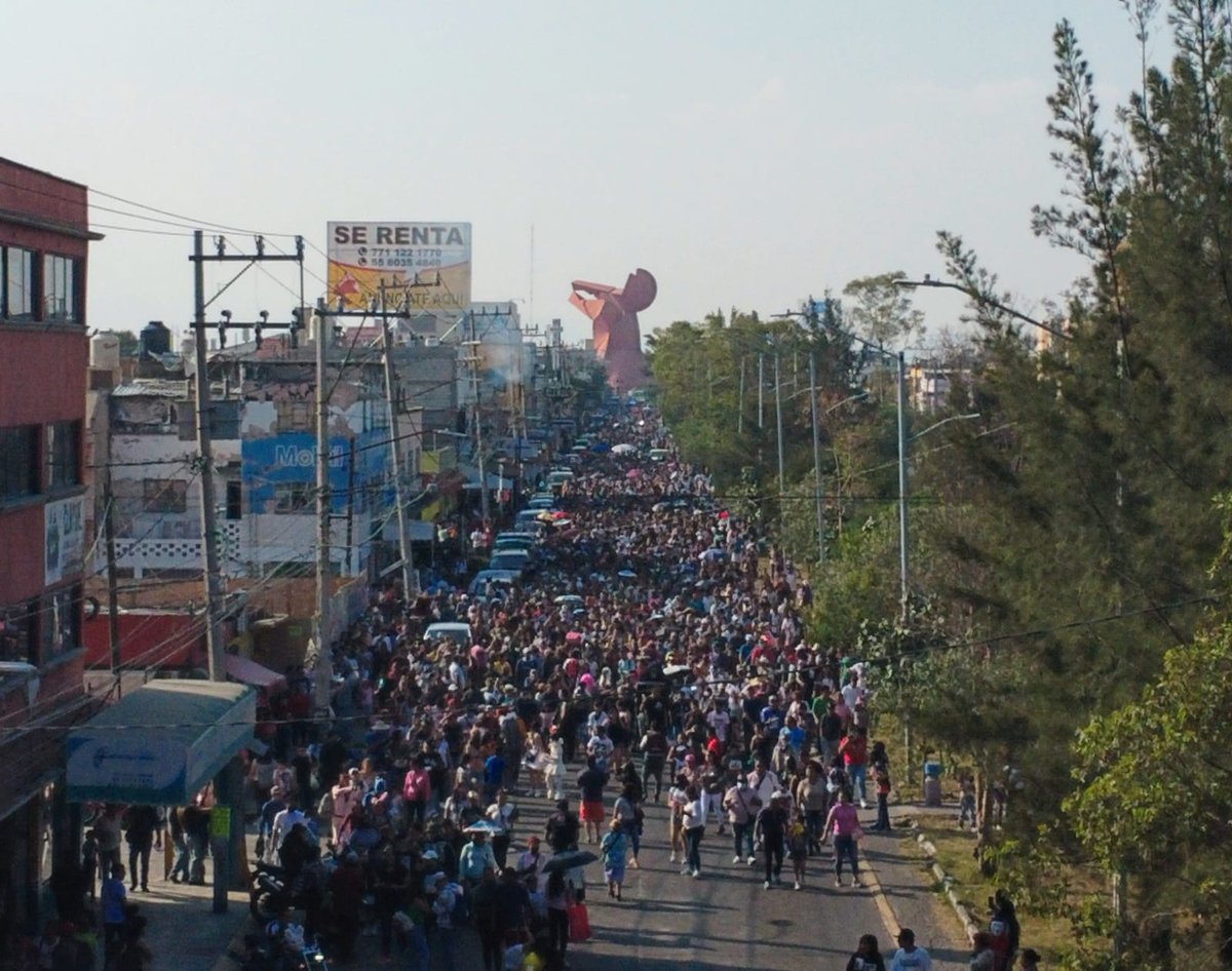 GobNeza's tweet photo. Les compartimos imagenes de como se vivió nuestra #Caminata de #Mounstros y #Zombies 🧟‍♀️🧟‍♂️

Muchas gracias a todas y todos por participar con disfraces únicos y espectaculares.

Mira la #Fotogalería 📸 aquí: https://t.co/OJewRAto9R https://t.co/0MUG45jNdK