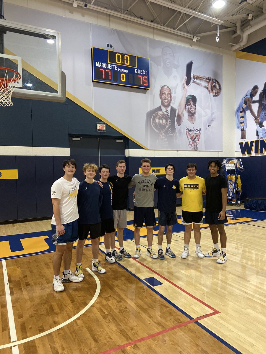 MubbManagers's tweet photo. Your Marquette Manager Squad was back in action tonight against Radford

Final Score: MU 77 Radford 75                     @pkrebs11 with a game High 16 pts           @ManagerGames_ https://t.co/PbXWmBKV9C