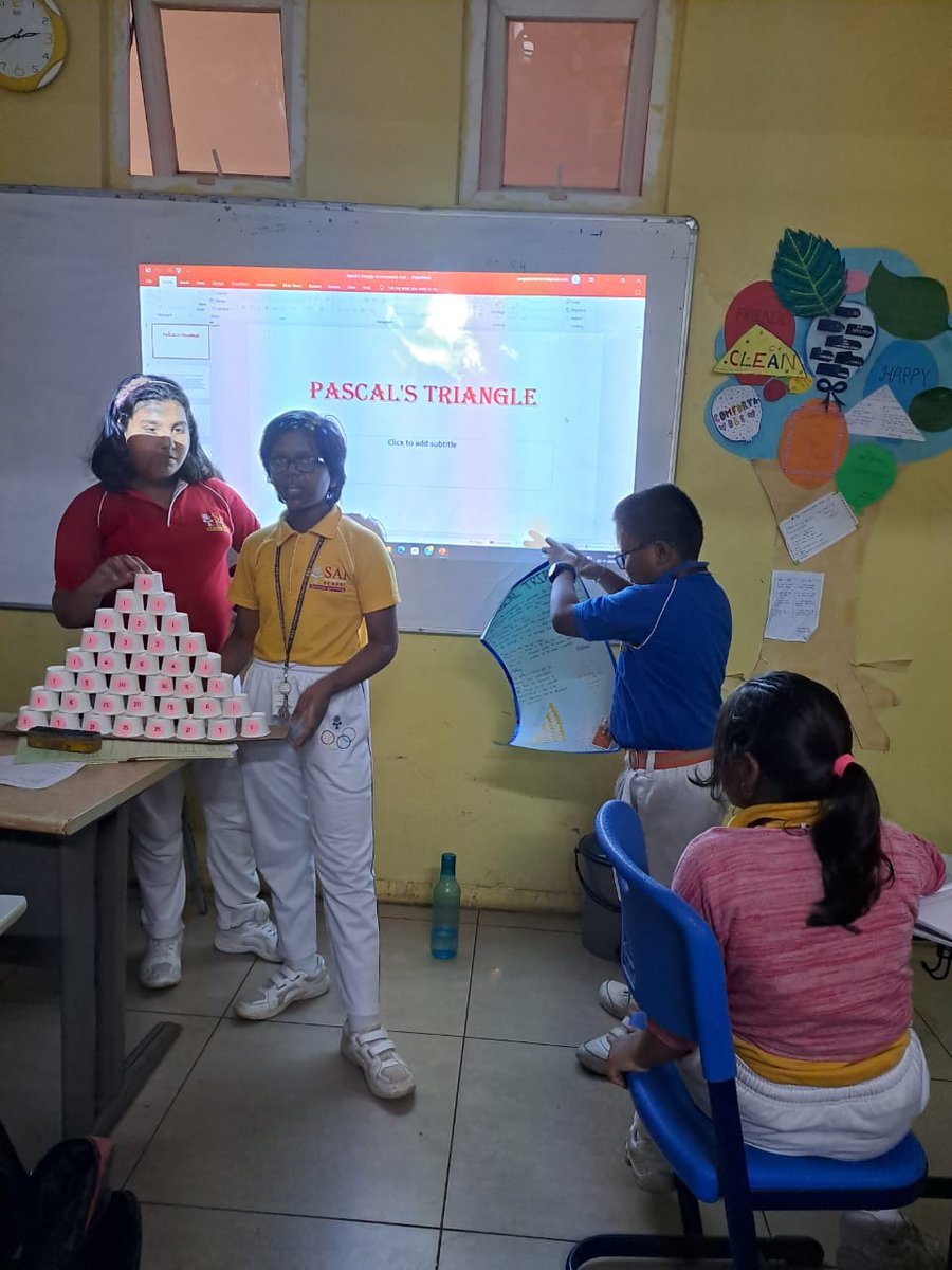 SAI_Edu_In's tweet image. Students of Classes IV-V of the Excelomatics club engaged in learning about the Pascal Triangle &amp;amp; the various patterns related to it.
#weekly club classes
#Excelomaticsclub
#Pascaltriangle