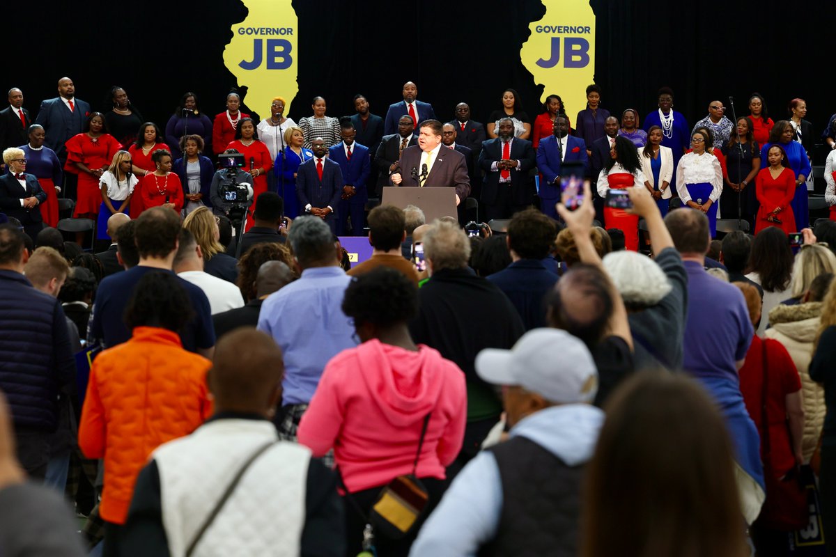JB Pritzker (@jbpritzker) on Twitter photo Two more days until #ElectionDay. We’re in Chicago with VP <a href="/KamalaHarris/">Kamala Harris</a> making sure we get out the vote.
It's never been more important because the Darren Baileys of the world are trying to undo our progress.
But thanks to you, we’ll send them packing this November! Two more days until #ElectionDay. We’re in Chicago with VP <a href="/KamalaHarris/">Kamala Harris</a> making sure we get out the vote.
It's never been more important because the Darren Baileys of the world are trying to undo our progress.
But thanks to you, we’ll send them packing this November!