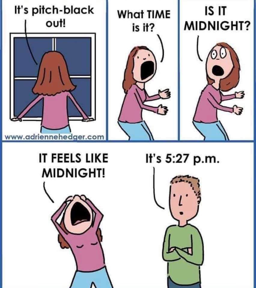 It’s that time of the year again.. 🤷🏻‍♀️🤷🏻‍♀️
.
#clocksgoback