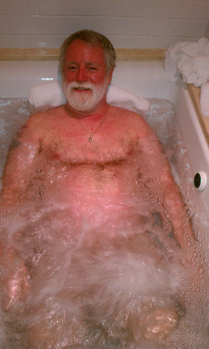 Topbear's tweet image. 