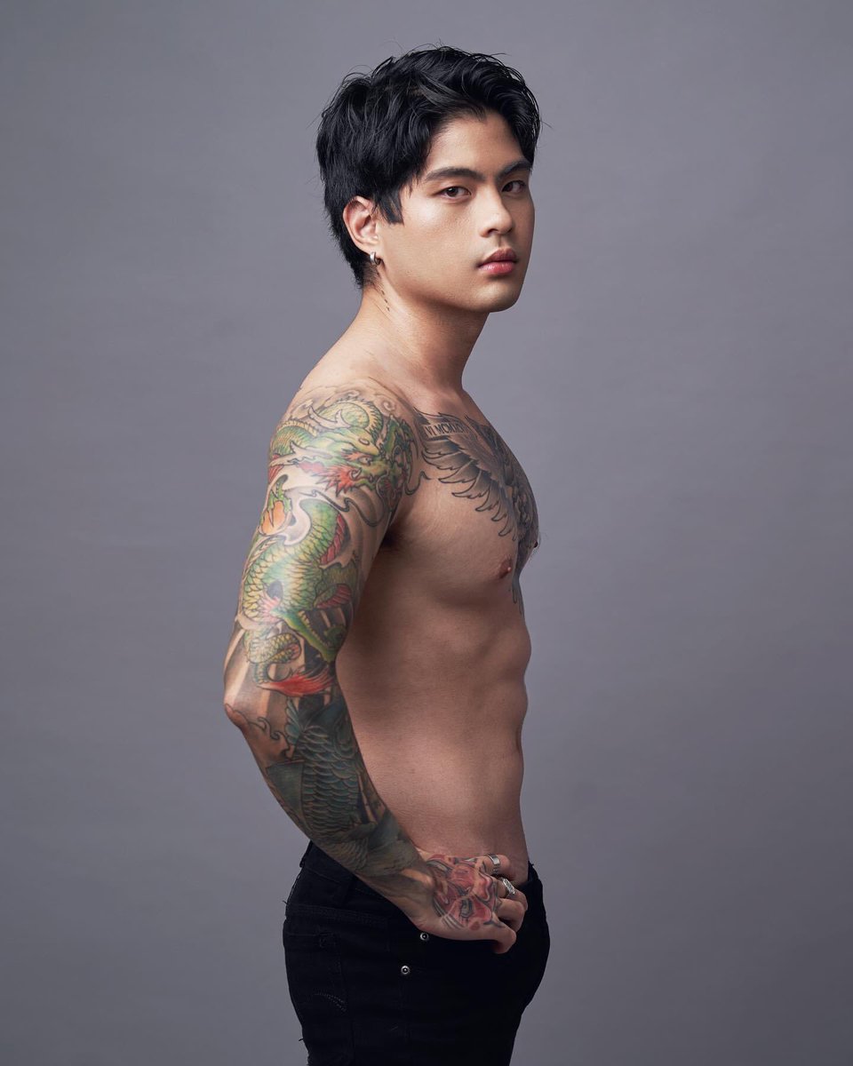 maledemograpix's tweet photo. - T H E   
         - G U Y   
- W H O . . . 

🔥✨🔥

Instagram : @GeremyQuintos 

#MostBeautifulMen 
#RandomHotGuys
#HouseOfMen 
#ChinitoHottie 
#ChinitoCutie

📷 geremyquintos / raymondcauilan https://t.co/rLxyVSqZ6f