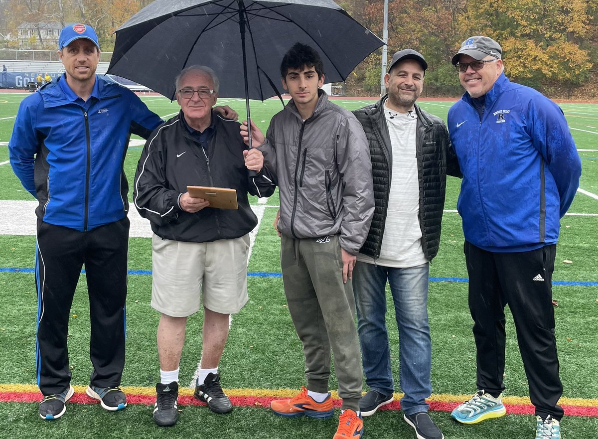 section9sca's tweet image. And finally, congratulations to our “Anthony Martelli” Service Award winners:
Millbrook’s Sadie Krueger
Rondout’s Kyle Fallaha, New Paltz’s Sofia Carucci
&amp;amp; Warwick’s Trevor Stevens.