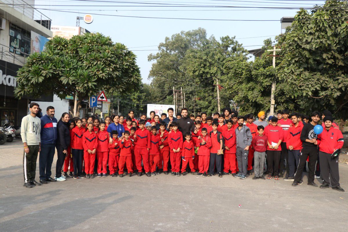 manbir_s's tweet image. Weekend of wellness #jalandhar by @CTGroupshahpur #ctgroup #ctglobal #ctuniversity #radiomirchi #parindey Rajan Syal #jalandharpolice #WoW #StayFit #FitnessMotivation #HealthIsWealth #healthylifestyle CT Group celebrating 25 years of excellence in education