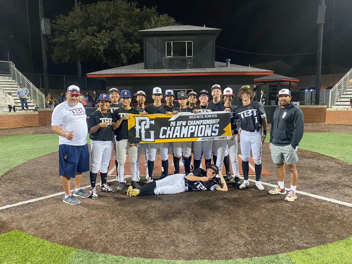Congratulations to TBT Ballers Texas 15U Calderon/Vazquez for winning the 15U Division of the 2022 DFW Championship 

MVP: Angel Enchavarria (perfectgame.org/Players/Player…)
4R 2H 1 2B 4RBI 1SB 2BB

MVPitcher: Caleb Matthews (perfectgame.org/Players/Player…)
5.0IP 3K 1H 2BB 0R