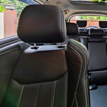 SokonGroup's tweet photo. Garages are homes to millions of vehicles. Ours is the home to countless innovations.
We are calling you to share your photos of #DFSK. 
via @Muhammad Ibraheem , thanks for showing your #DFSKLove !
Further info: https://t.co/flLiJqfu2v
#DFSK #DONGFENG #FENGON #SUV #vehicle https://t.co/t7Nta2CTnW