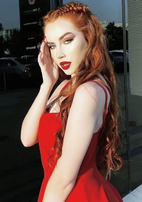 TW Pornstars - Kiki Vidis PornStar. Pictures and videos from Twitter.