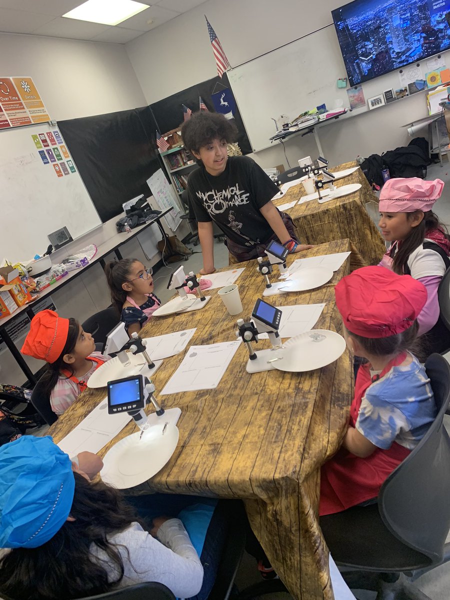 Our JMA/BES K-1 Science academy was a success! So excited to see our future Bulldogs, already on our campus, engaged in learning <a href="/BurtonSchools/">Burton Schools</a> <a href="/priscilavlopezp/">priscila</a> <a href="/vanegonzburton/">Vanessa Gonzales</a> <a href="/tarahteaches/">Tarah Mendez</a> <a href="/KStinson603/">Kirkwood Stinson</a> <a href="/brookietorres/">Brooke Torres</a>