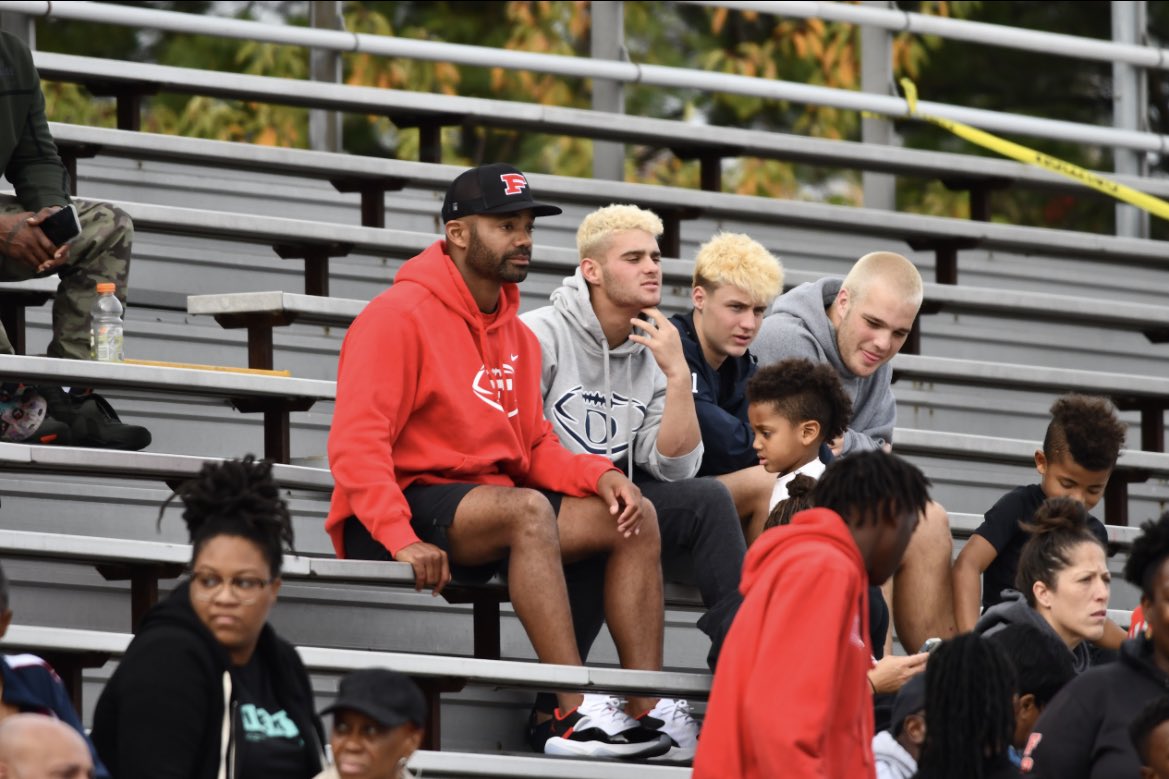 On to the championship next weekend. Shout out to by boys coming to watch my boys play.
#FamilyTies

📸 <a href="/sideline_eebs/">Michelle Ebel</a>  
Thanks for taking the time!