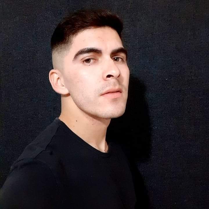 MartinWritter89's tweet photo. #NuevaFotoDePerfil un #follow por el amor de Dios.
Ayuden a este pobre desconocido. https://t.co/W0ccjb0cz4