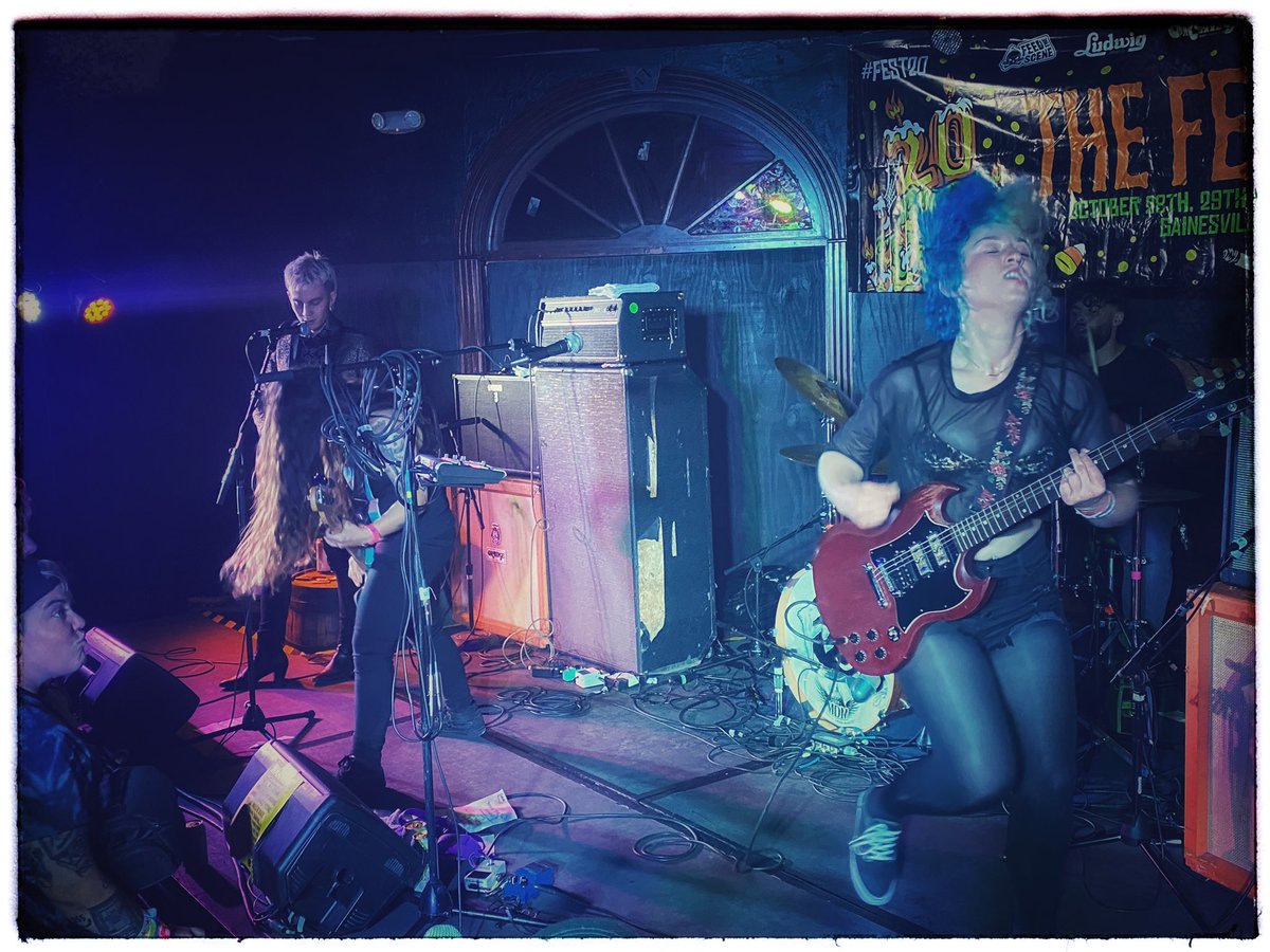 lemadfab's tweet photo. More from Friday @theAudioKarate @sarchasmband @PityPartyBand @VirginityIsRad #fest20 https://t.co/6QJ6apPiFH