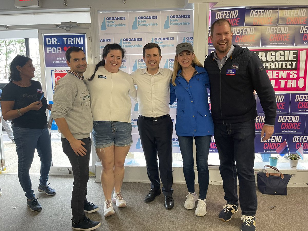 A huge thank you to our friend & fellow #Veteran @PeteButtigieg for visiting NH & firing up volunteers in #MHT w/ a reminder of what’s at stake in this election: “Freedom, Democracy & Security.” Packed canvass kick-off, now let’s #GOTV! #NHPolitics @maurasullivan @RepWilhelm