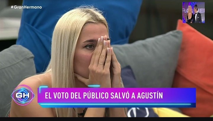 Antonellaveronc's tweet image. Frodo lo dijo "afuera la gente ve todo" por DIOS LA CERRADA DE ORTO MÁS GRANDEEEEE LAS CARAS QUE PUSIERON TODOS NO TIENE DESPERDICIO

#GH2022 #GH2002 #GH22 #GranHermano2022