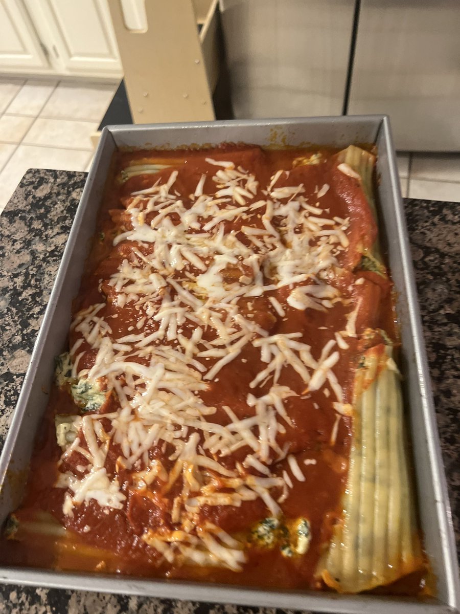 GFrankTV's tweet photo. Spinach Ricotta Manigōt. #chefG is BACK 🇮🇹 https://t.co/bd60gffKCp