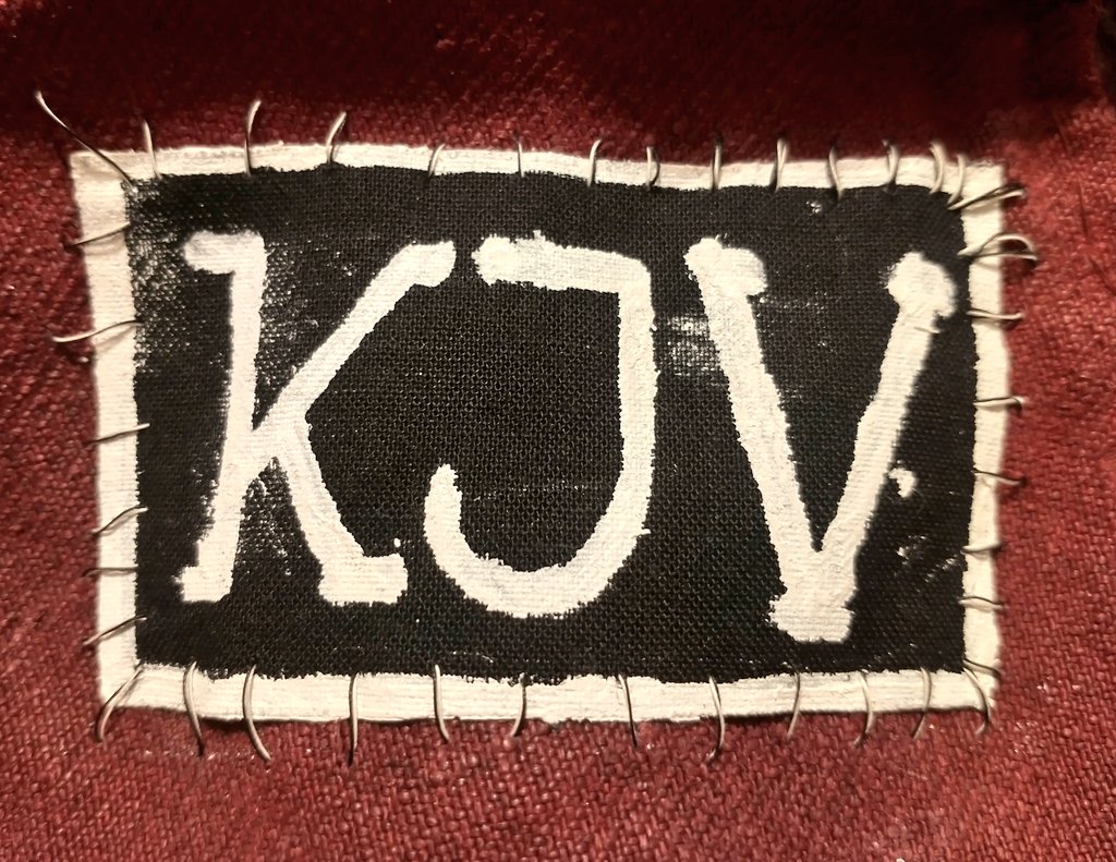 eclctve's tweet photo. New quick patch this evening ✨
#ChristianPunk #JCHC #DIY #Battlevest #punk #patch #KJV #KJVO https://t.co/DpTbzKGM5d