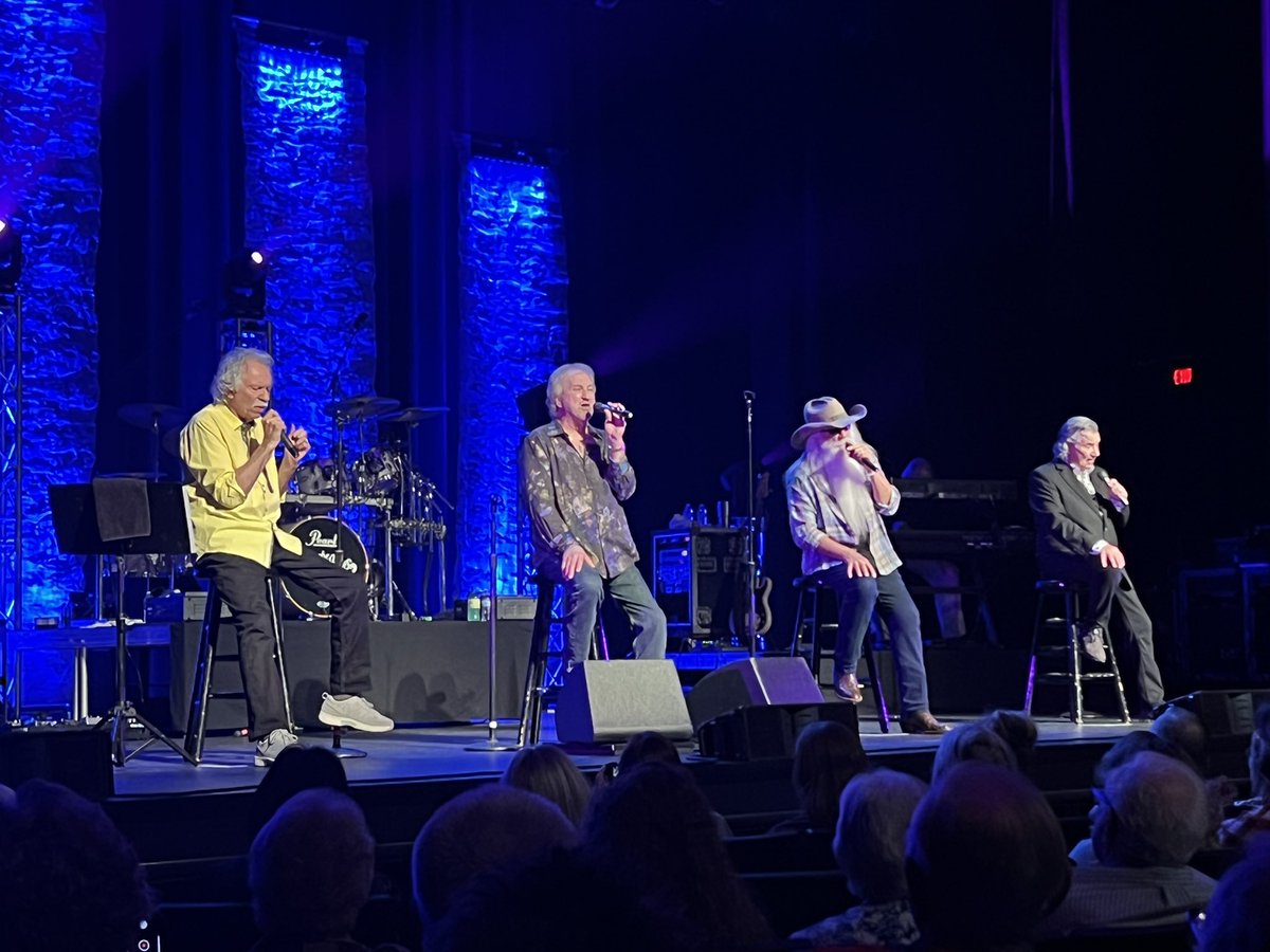 hartleyfarms's tweet photo. @joebonsall https://t.co/ZBdMxZm5BH