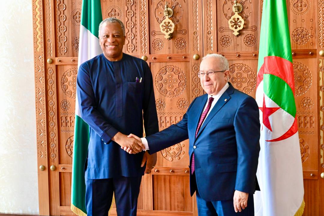 Geoffrey Onyeama tweet media