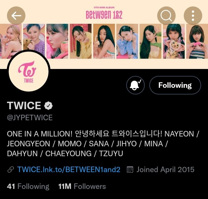 I'm voting for TWICE (<a href="/JYPETWICE/">TWICE</a>) for Favorite K-Pop Artist at the #AMAs