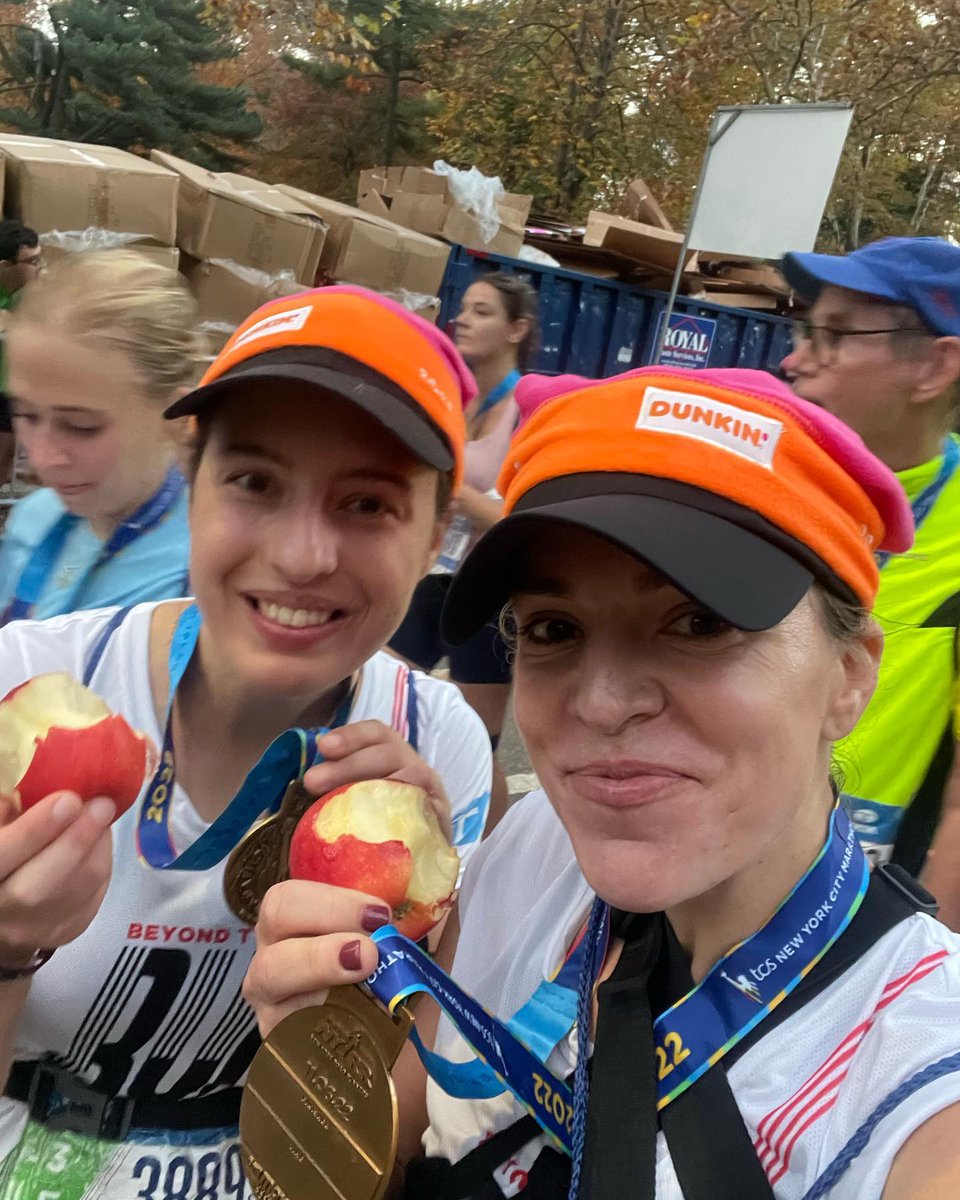 BeyondType1's tweet image. We&apos;re going to remember this one forever. 

Congratulations to the nearly 50 people living with type 1 diabetes who ran the #TCSNYCMarathon today on the #BeyondTypeRun team! 🏅
