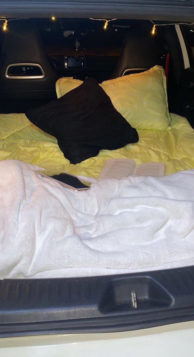 mosim33's tweet image. بدأت ليالي #الشتاء والليل الطوُيل         #مساءالخيررر