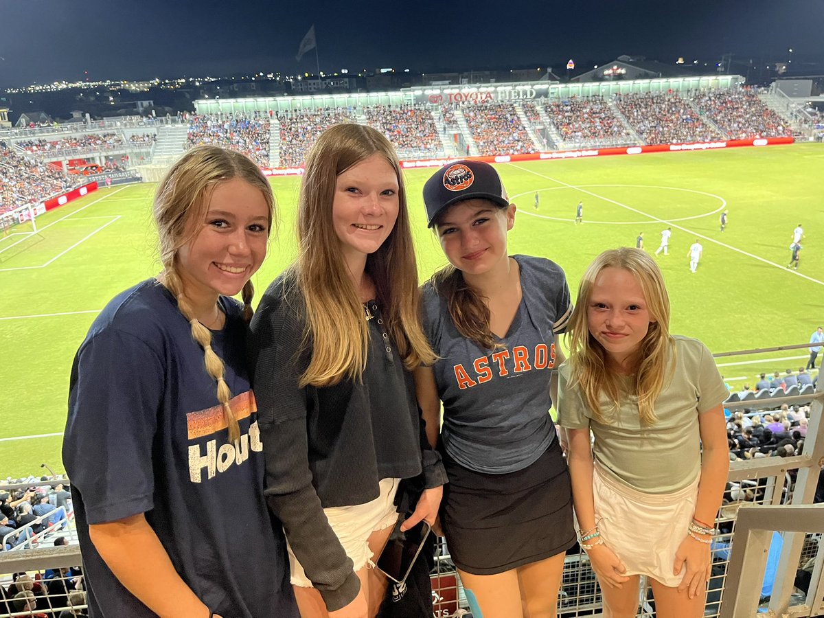 mabrywilliams11's tweet photo. Our @ECNLgirls soccer games were cancelled this weekend but we got to watch @SanAntonioFC win the western conference #LetsgoSA https://t.co/tArPrElCKD
