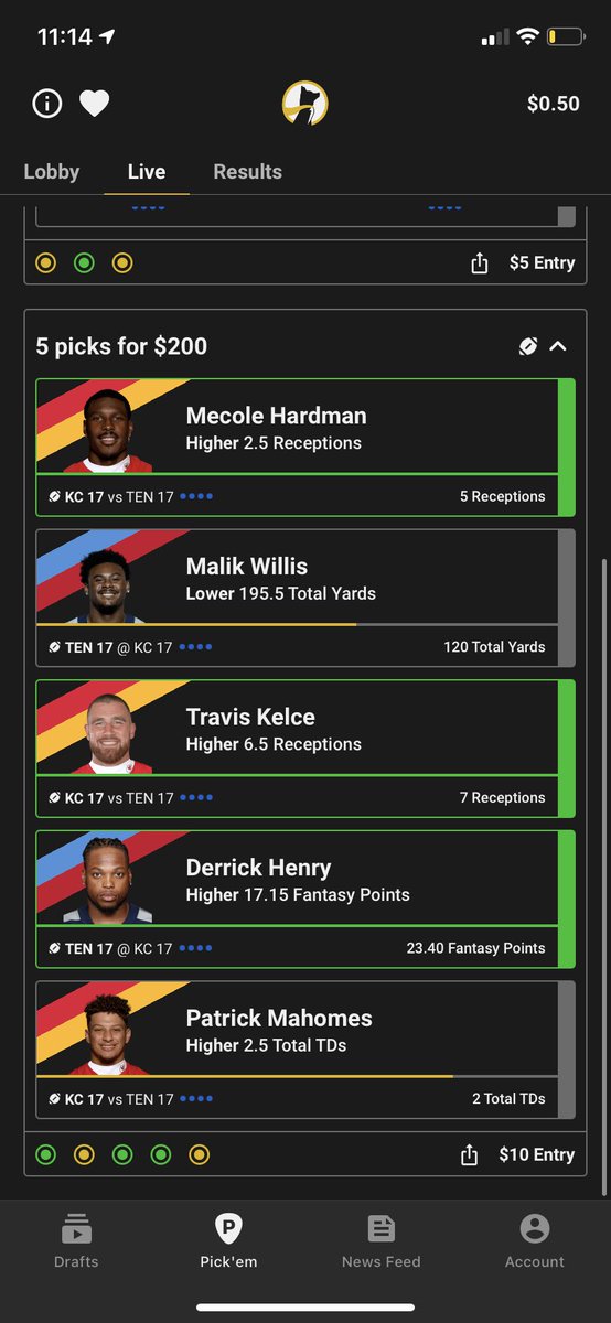 TheDownFallofEa's tweet photo. @MystZyro @Zirksee Literally could’ve picked any other mahomes over and would’ve hit smh https://t.co/FmUr2ZEOD2