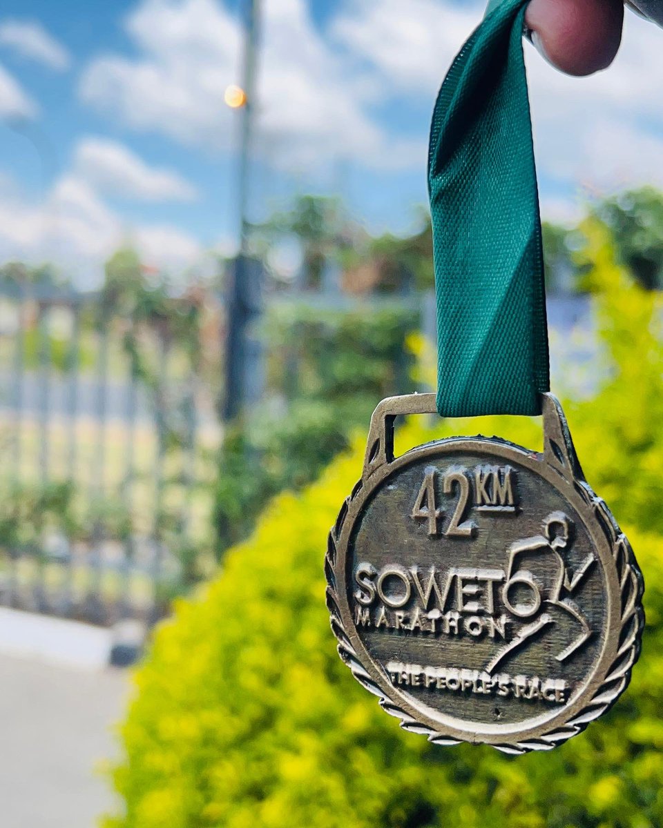tumisole's tweet photo. E thoma nako mang #MedalMonday 😀

#RunningWithTumiSole https://t.co/mGXe7GRDH5