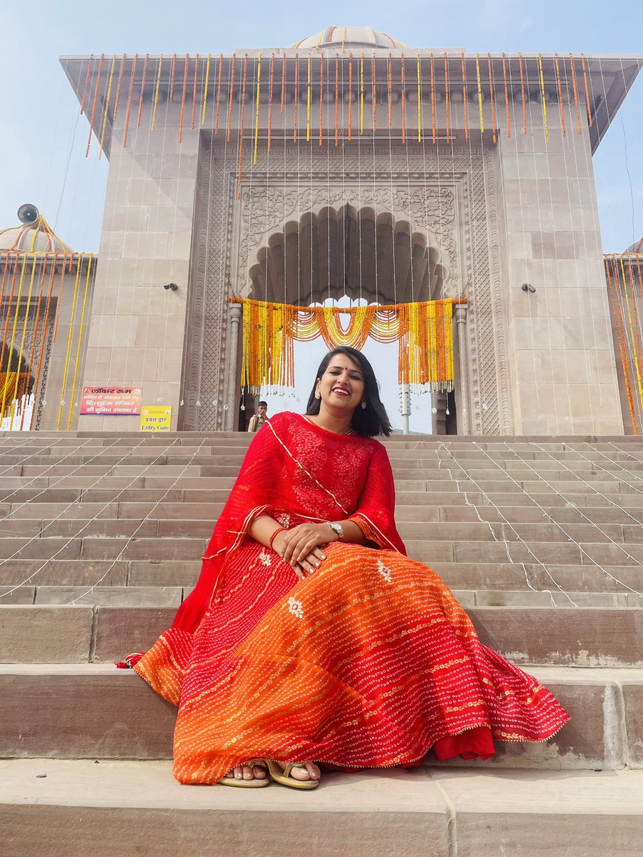 #Namaste 🙏 #Varanasi ❤️

#KashiCorridor 🤩
#DevDeepawali 🌟