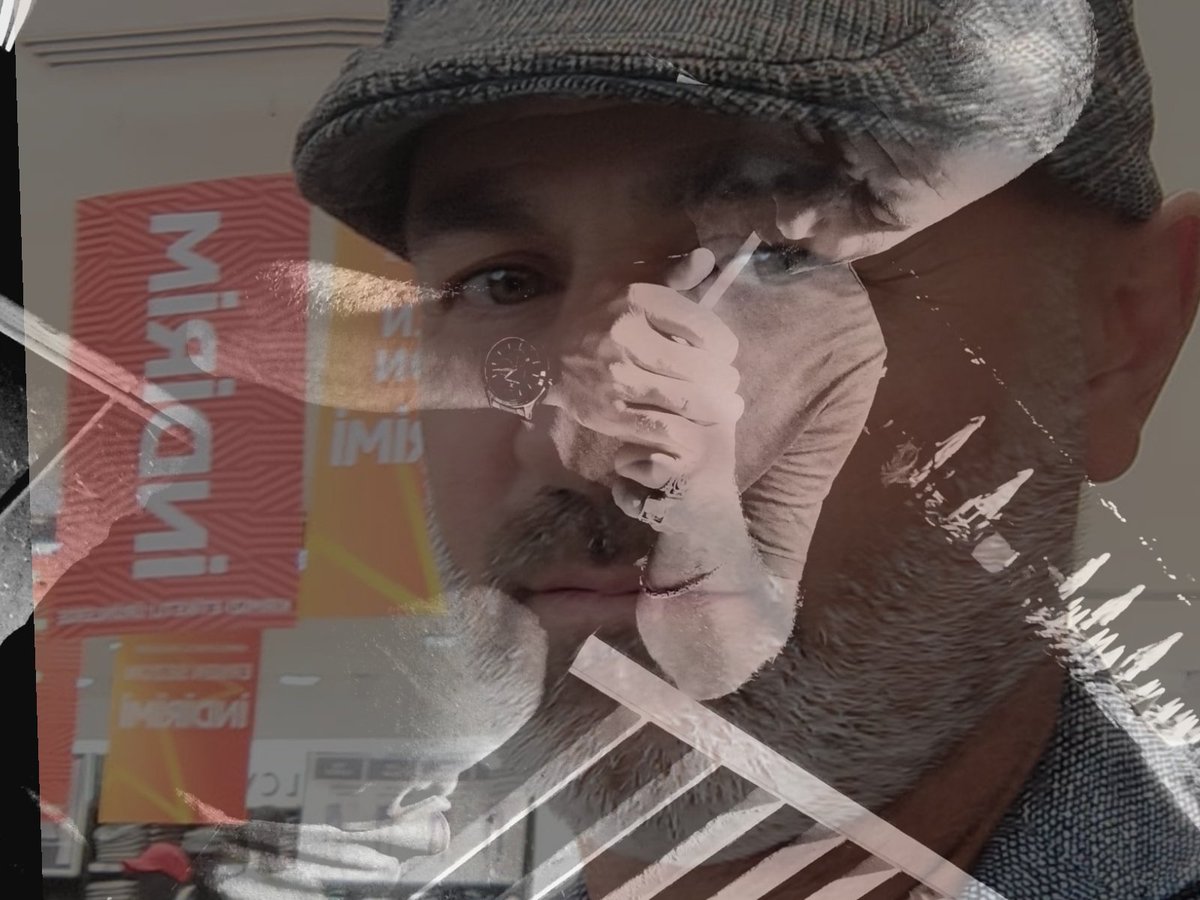 Yıpratan Hayatamı İsyan Edelim
Biten Ömre mi 
En İyisi Şükredip Yolumuza Devam Edelim