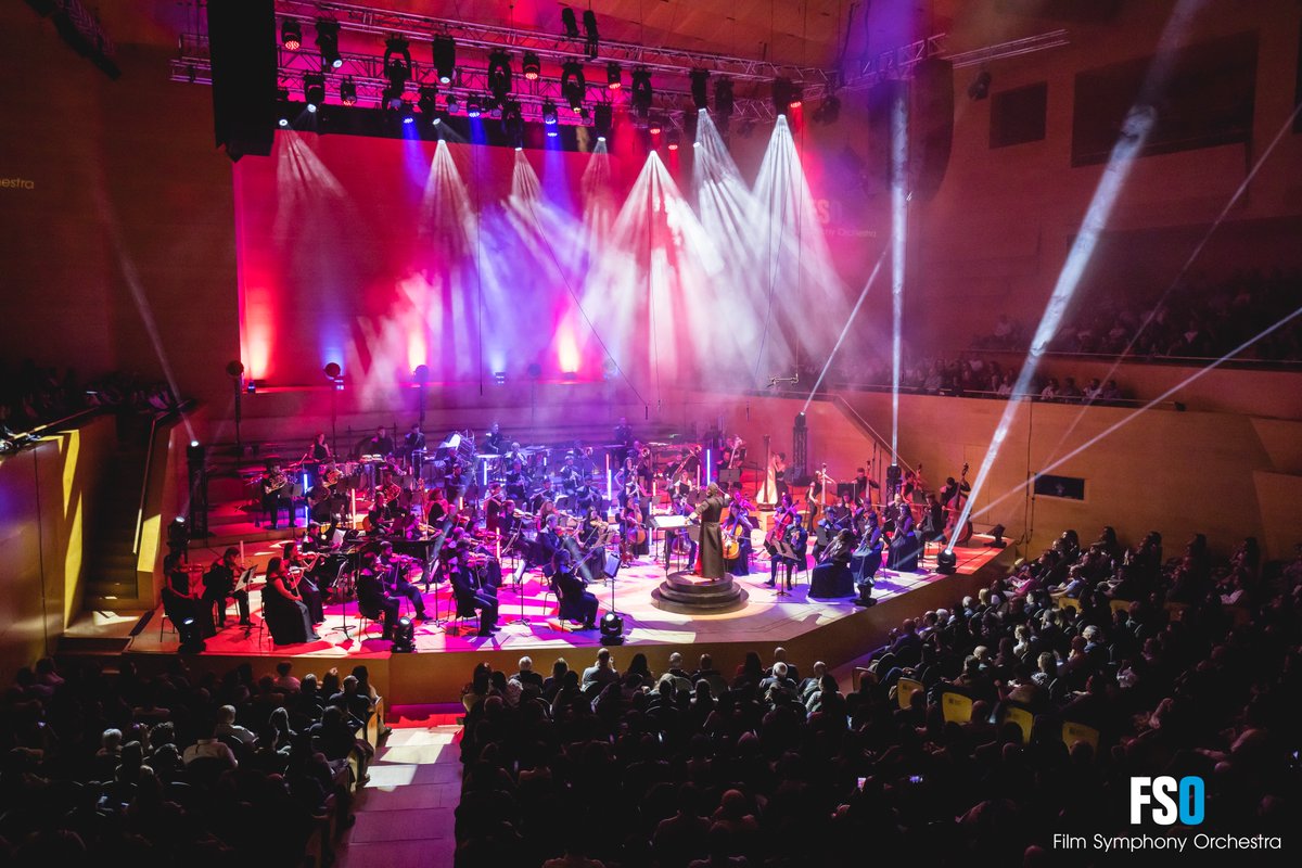 Ayer fuimos muy felices en #Barcelona, 🤩 y más sabiendo que el 19 de febrero volvemos 💥.

¿Nos lanzamos a por otro sold out en L'Auditori? 🎼 Súmate a esta experiencia en: filmsymphony.es/entradas-krypt…