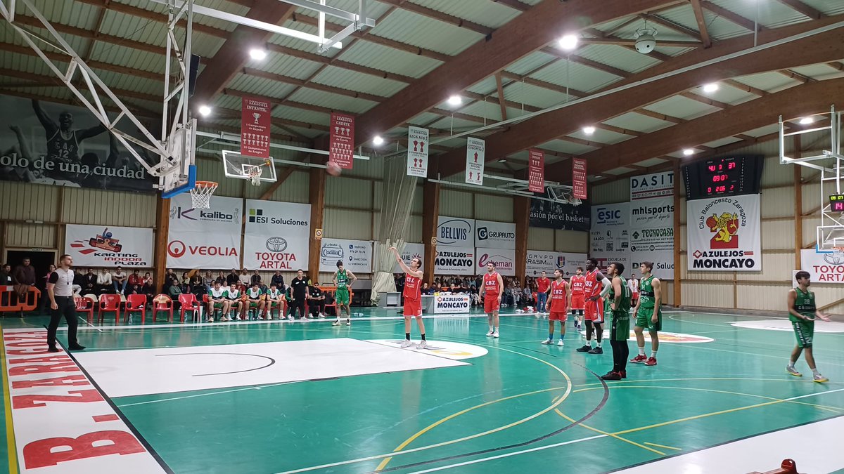kaliboseguros's tweet photo. ¡Enhorabuena al @cbzaragoza por su importante victoria en casa el pasado sábado contra el C.B.QUART-GERMANS CRUZ por 74-67! 🏀

Tuvimos la suerte de poder ver en directo el disputado partido en el que el CBZ dejó señas de su esfuerzo y tesón para lograr esta merecida victoria 💪 https://t.co/Pt3nejIqta