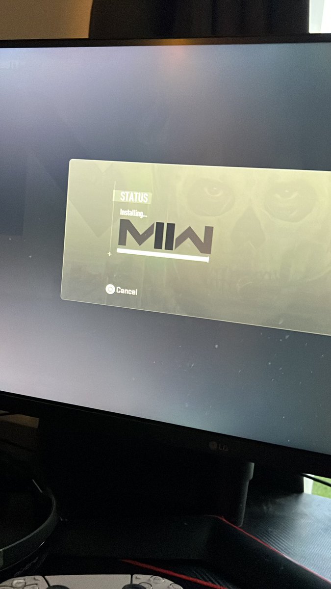 StitchedUpDaddy's tweet photo. Help this keep happening and I don’t get to get past this screen! 
#MWII https://t.co/7bNCAQKe4s