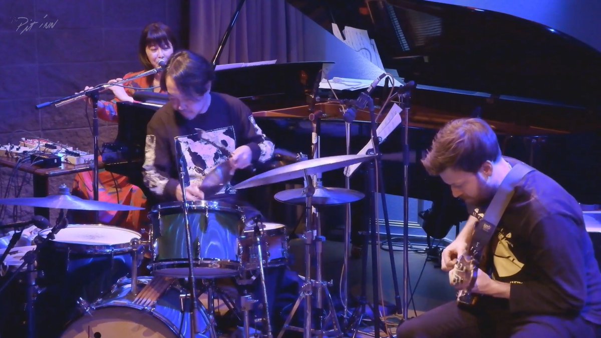 pit_inn_'s tweet photo. ้
ใใฐใใชใใ
Marty Holoubek 3Days 6Concerts
Trio 2 + 3 ใขใผใซใคใๅใใพใใใ
ไธใถๆ้ใ่ฆ่ด้ ใใพใใๆฏ้ใๆฅฝใใฟไธใใ๏ผ๏ผ
https://t.co/Vcv9vhvhBq
#ใใใใคใณใใใใธใฃใบ
#ๆฐๅฎฟใใใใคใณ
#MartyHoloubek3Days6Concerts
#Trio2
#Trio3
#MartyHoloubek #bass
#ไบไธ้ #guitar https://t.co/sbDJIGfkup