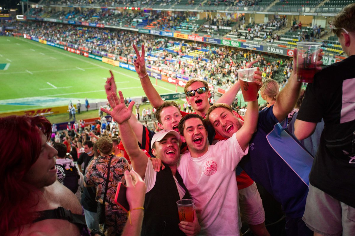 The Hong Kong Sevens was a great success! It was an electrifying atmosphere as 16 teams competed over the past 3 days surrounded by enthusiastic cheers and support from over 65,000 local and overseas audiences. @OfficialHK7s #OURHK7s #HK7s #hkrugby