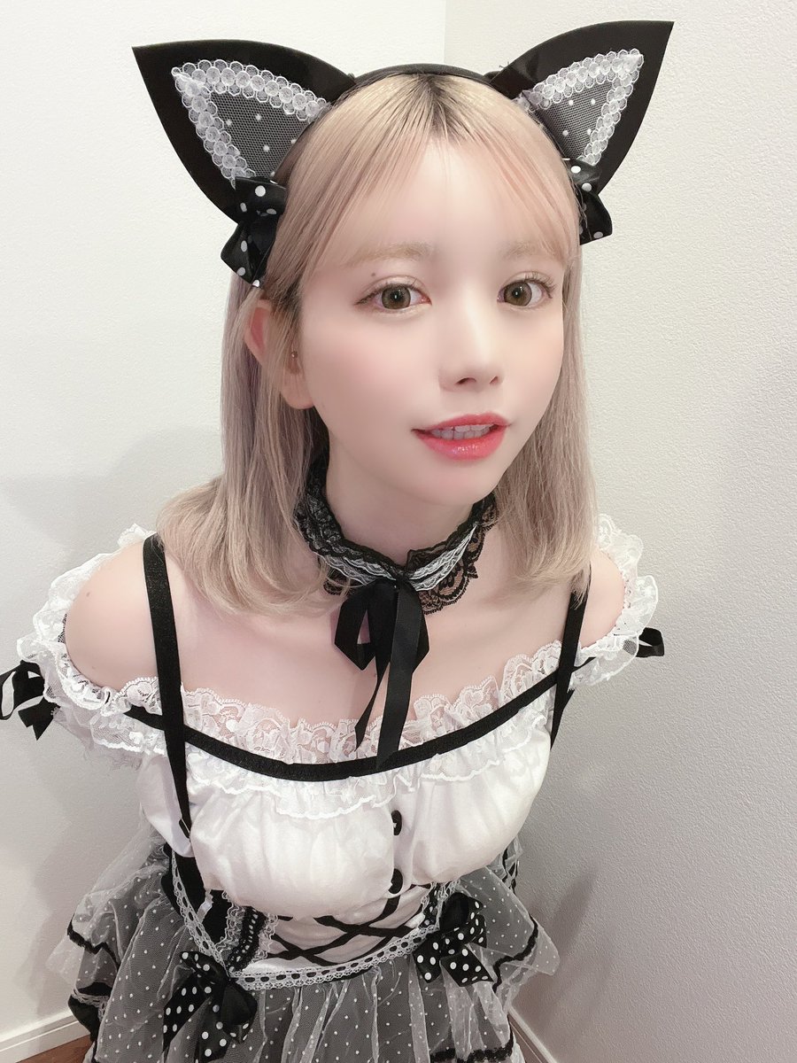 MOMOW_421's tweet photo. メイドさんですっっっっっ https://t.co/3Y4XaOkKW3