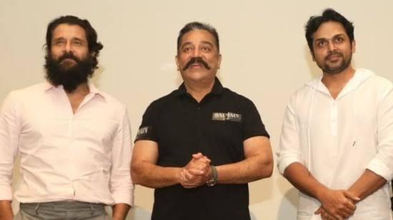 Wishing you a very happy birthday 
A talented and legend actor @ikamalhaasan Sir Behalf of @chiyaan Sir Fans 
#HappyBirthdayKamalHaasan