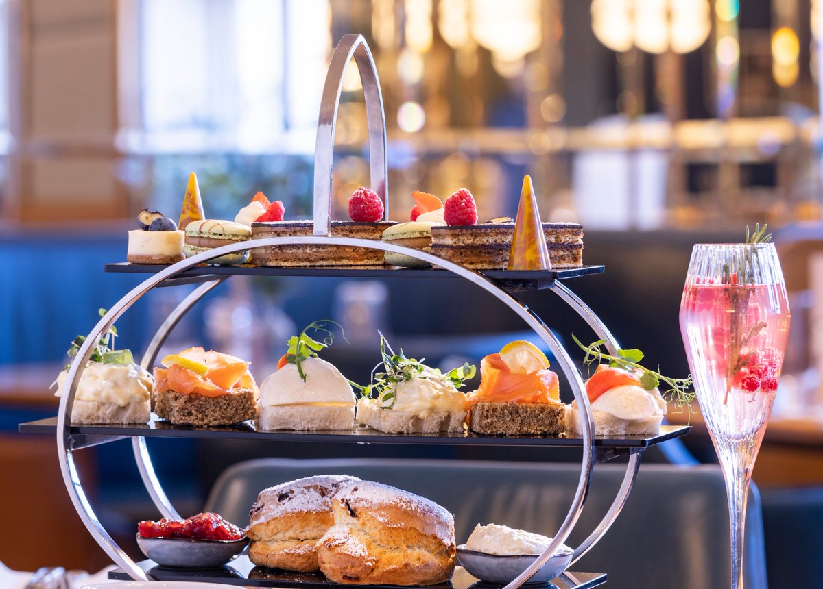 We are delighted to be launching our new AFTERNOON TEA @ EDITION Brown Thomas from Monday, November 14 for one month only.
Delicate sweet treats, classic Irish scones &amp; a selection of gourmet sandwiches  as well as gorgeous prosecco and Champagne. A taste sensation to savour!
1/2