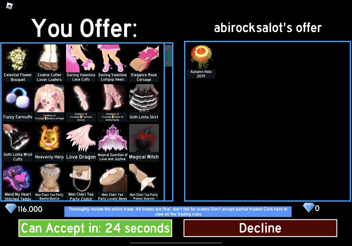 hyastar5's tweet photo. wfl? #roblox #royalhigh #halo #halotrading #haloroyalhigh #autumnhalo #wfl https://t.co/krwBU9EXxs