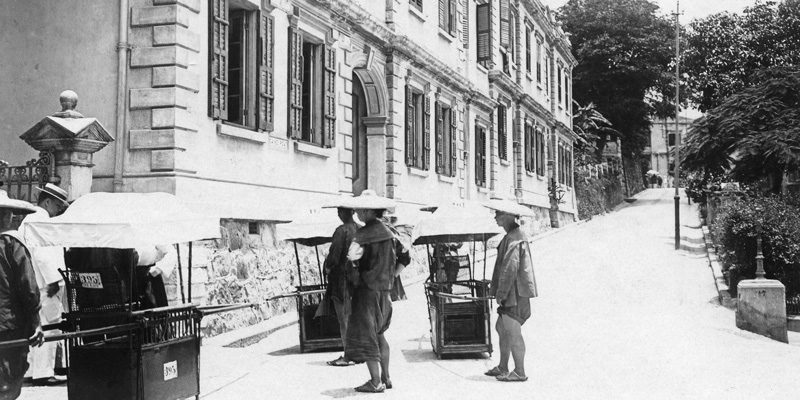Gwulo's tweet photo. c.1904 Mid-levels.

Read more about this scene at https://t.co/8RzBm7JKWF https://t.co/OuCah5o7RS