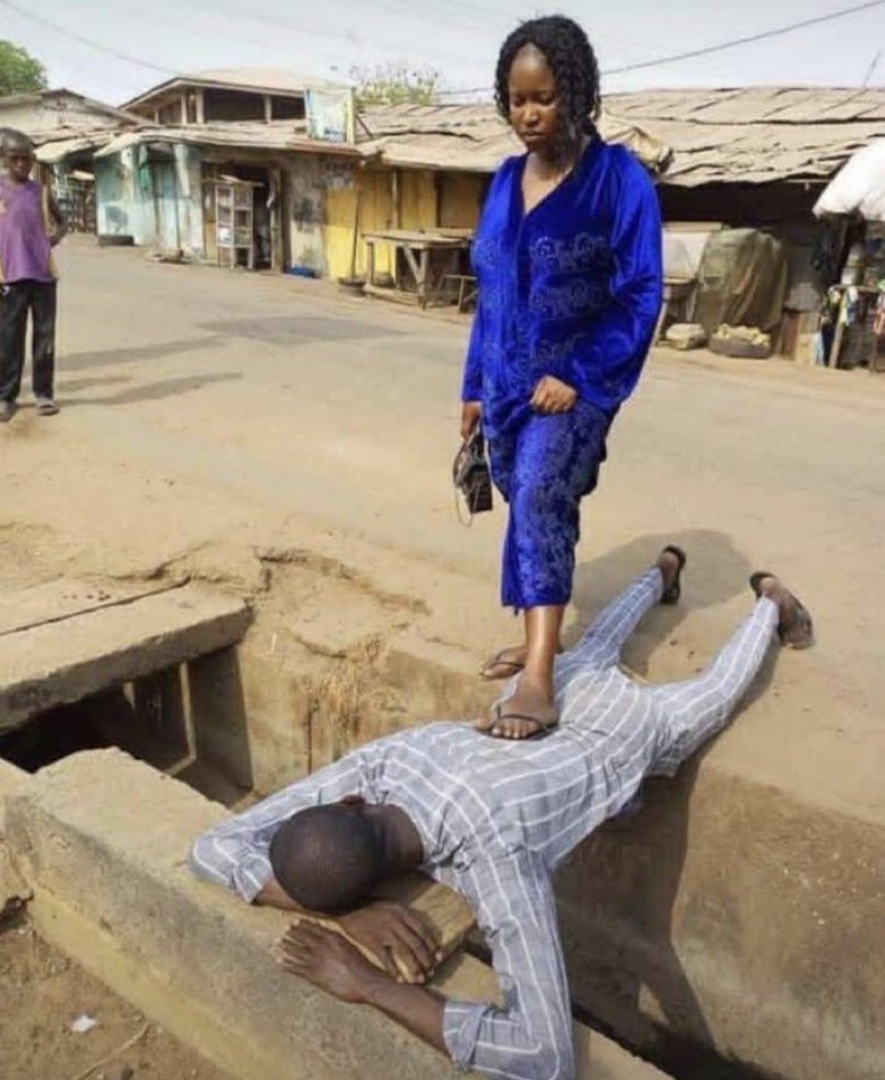 Nothing wey I no go do for my philo….🫠