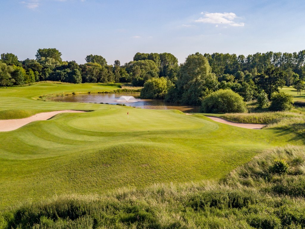 Golfbreaks Pro Travel Club tweet media