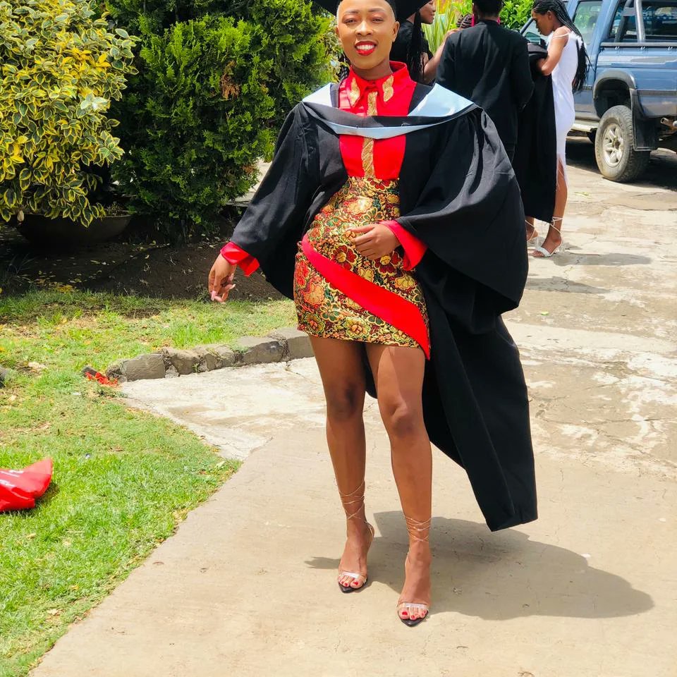 Pearl1851's tweet photo. Proffessional Public Relations officer 👩‍🎓 https://t.co/VSMJi2D99F