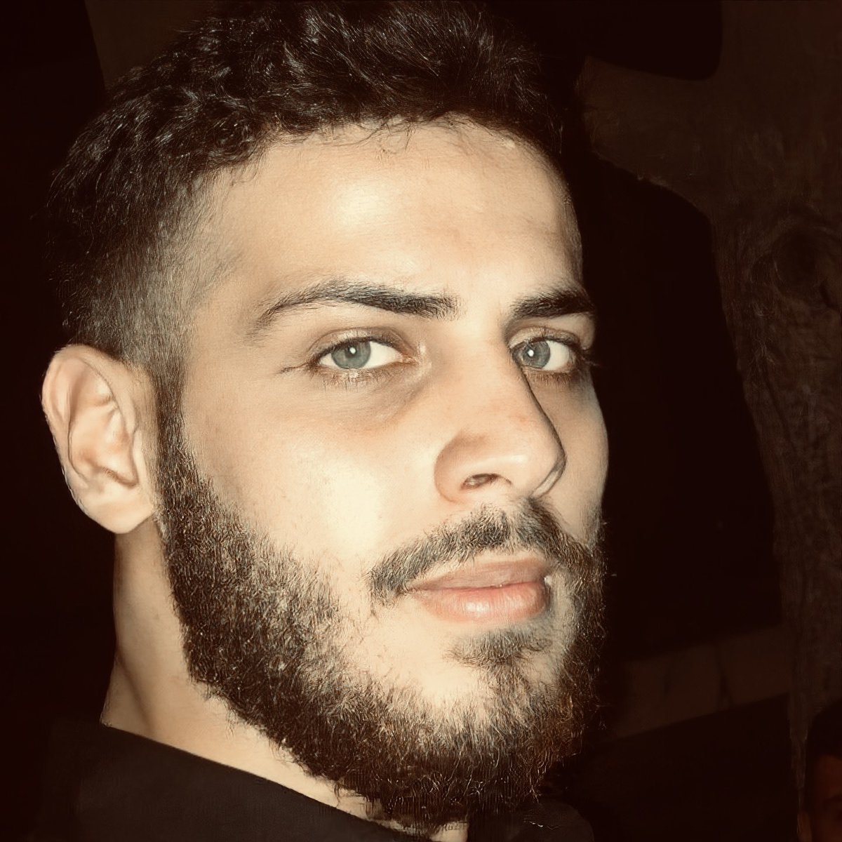 dourejad's tweet photo. حيدر سليم وحيد على ٧ بنات
حيدر سليم الشاب الخلوق الحلو المؤ��ن الكريم..لي بتجتمع فيه كل الخصال الحميدة
حيدر سليم اثناء اداء مناسك الحج اطلق شعار لصاحب الزمان عج واعتقلته السلطات السعودية...وكلنا منسمع شو يعني سجون السعودية..والدولة اللبنانية غايبة كالعادة
#الحرية_لحيدر_سليم https://t.co/fl796ZfjyM