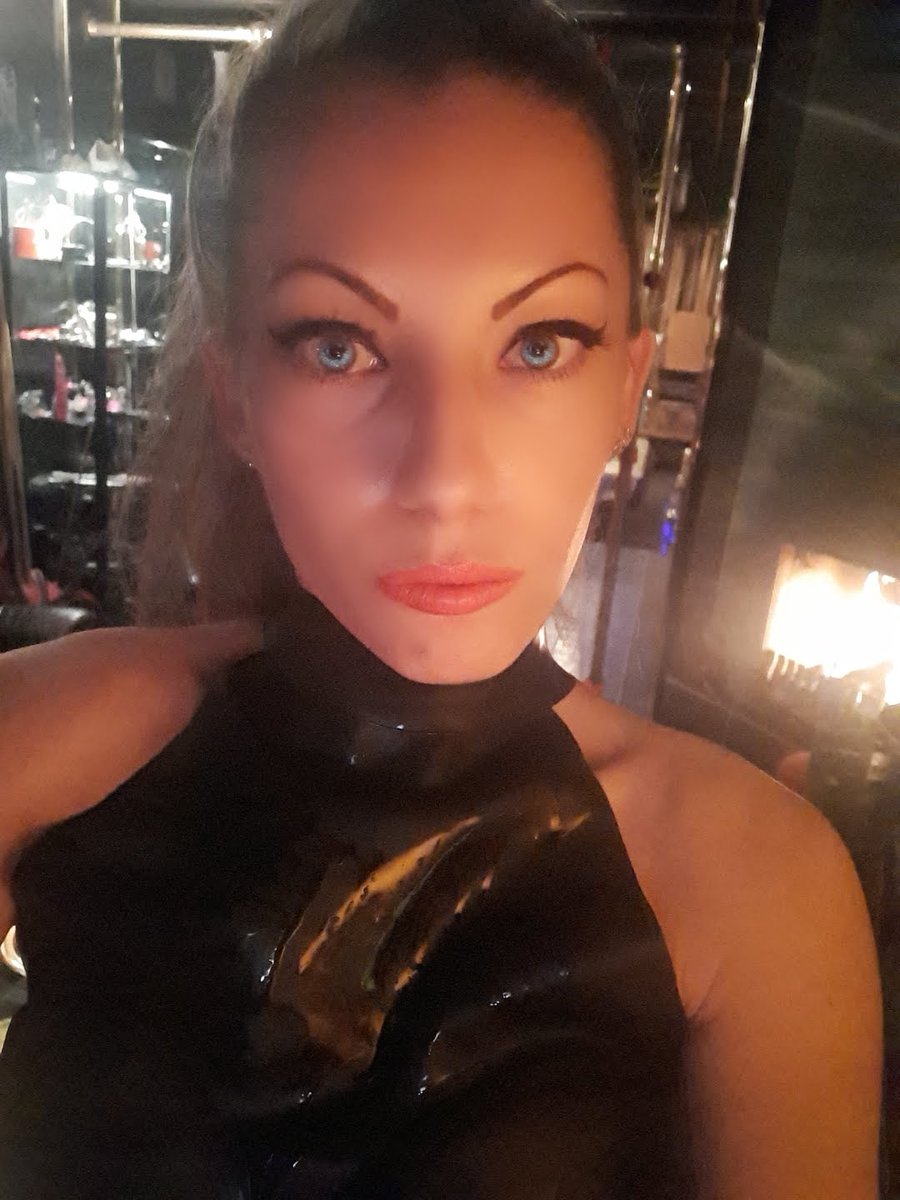 Mistress Emma tweet media