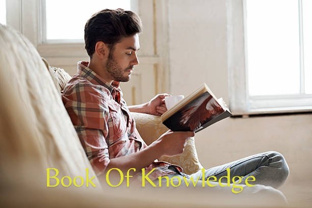UpgradingLifes's tweet photo. In your 20s, invest in yourself. 

Go to school. Learn hard skills. Read books. 

Build networks that will stand the test of time. 

You will never regret this.

Give your time and read our books!
#booklovers #Readers #readerscommunity #book #bookislife #world #readingcommunity https://t.co/ZkwTdFrfl0