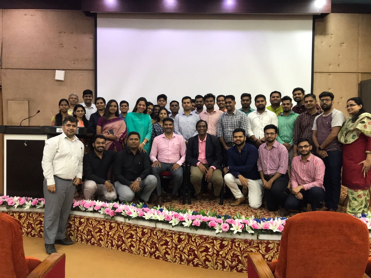 rchanakyapillai's tweet photo. "Took a lecture at Sydenham Management College on topic: 'Leadership and Managerial Techniques' on 30th October.
Thank you for having me there."
#SydenhamCollege #Chanakya #Leadership #ManagerialTechniques
@ChanakyaLtd https://t.co/lZE9YbyLbK