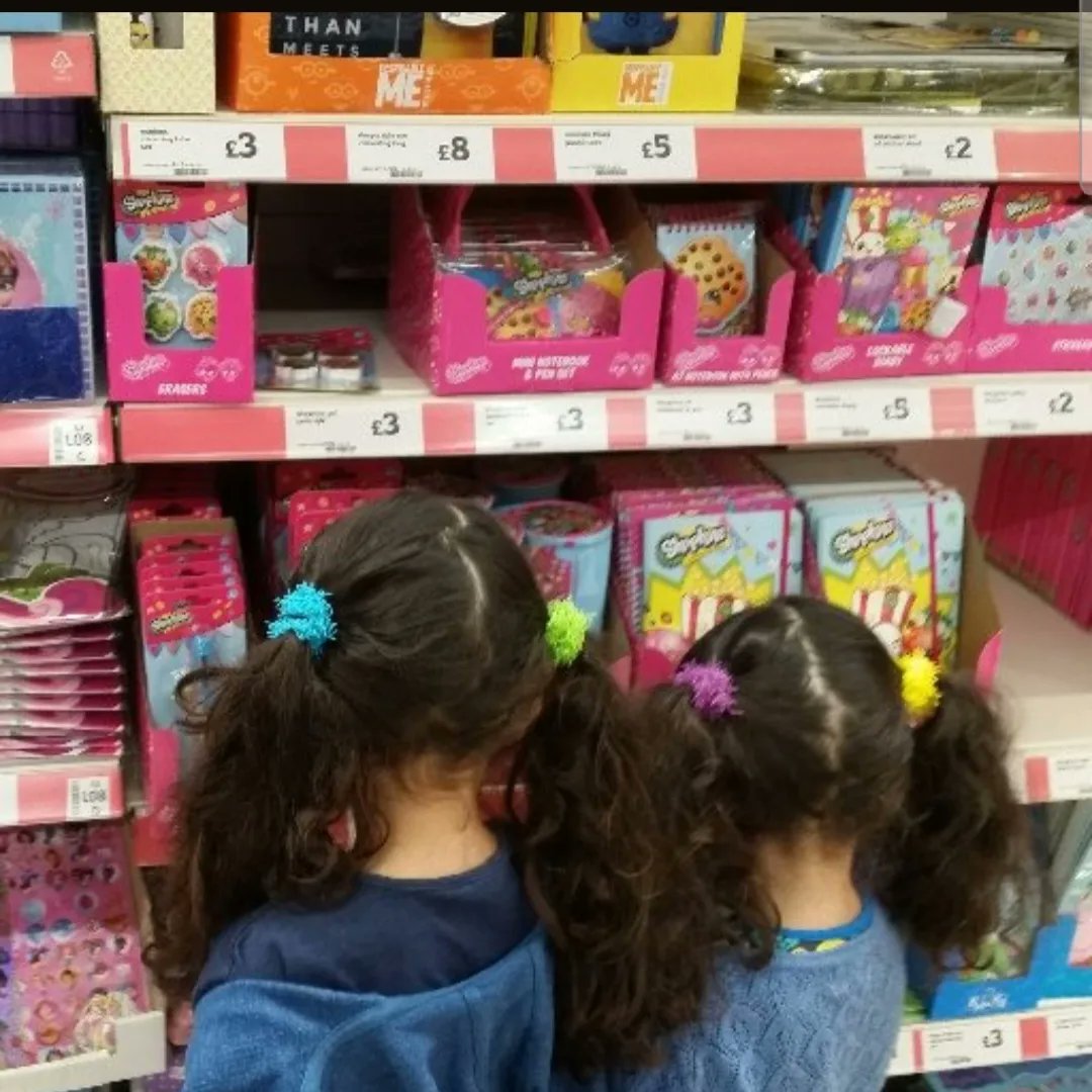 My youngest niece wasn't very happy when she realised she was missing from my profile picture that was taken years ago! During half term I was asked to update my profile which included her stationery shopping too 😊
.
.
#stationery #kids #kidslovestationery #ilovestationery